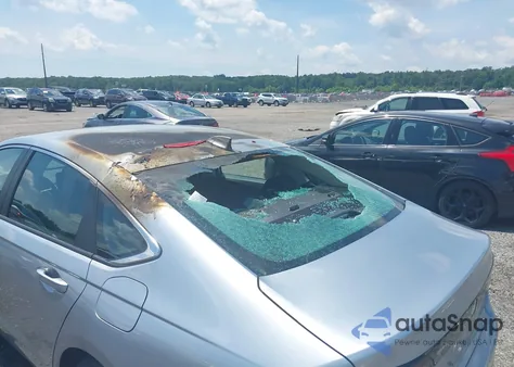 2025 Honda Accord Lx z USA, uszkodzony, nr VIN 1HGCY1F25SA017234